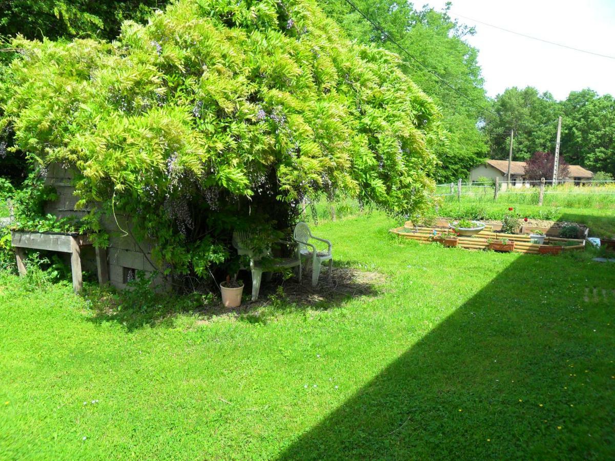 Aux Cadollines Bed & Breakfast Romenay Exterior photo